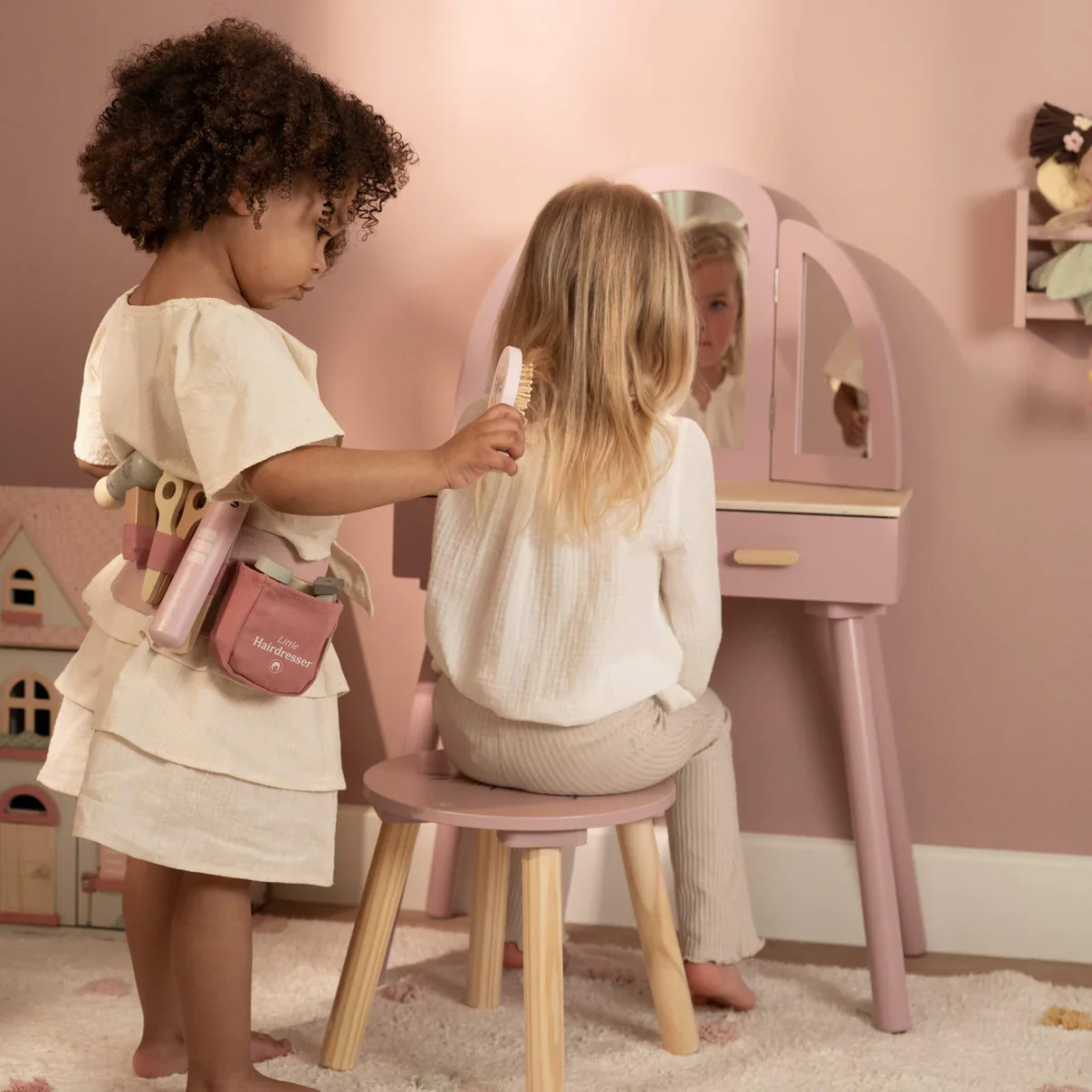 Little Dutch Wooden Hairdresser Set - Image 4