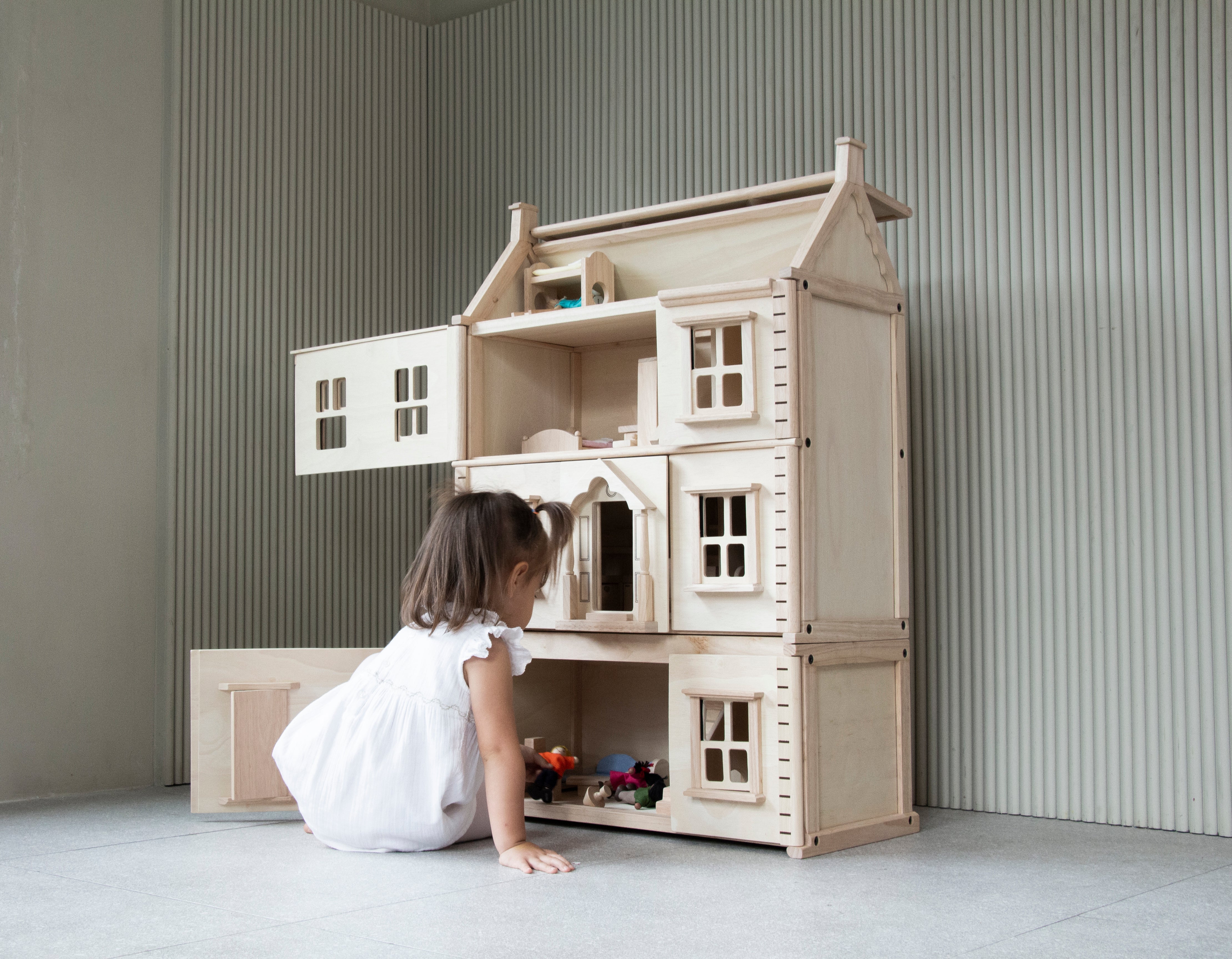 PlanToys Victorian Dollhouse Basement - Image 3