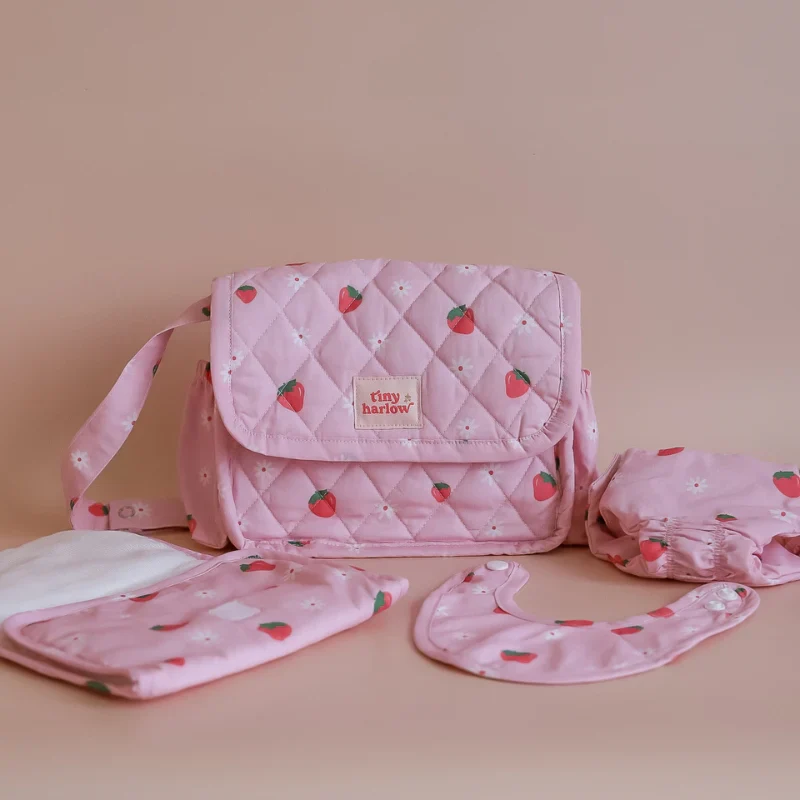 Tiny Harlow Tiny Nurturers Set - Strawberry Picnic - Image 3